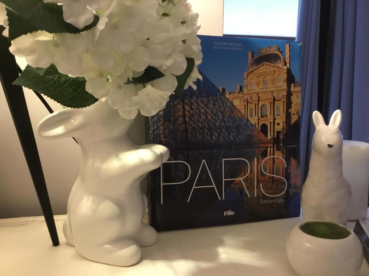 Just For Sleep - Parisian Male Dorm Room -Daily Stays 8Pm To 10Am- Contact Booking Message On The Arrival- Pas D'Appel Phone Bobigny Exteriér fotografie